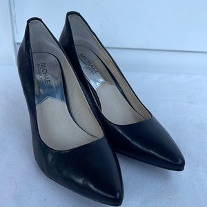 Michael Kors Black Pumps Heels 7.5